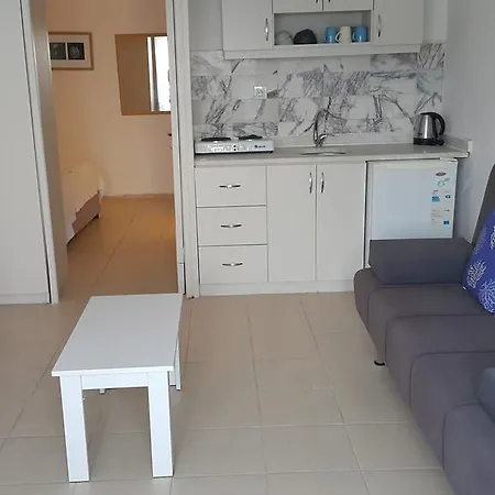 Serena Suites مرمريس