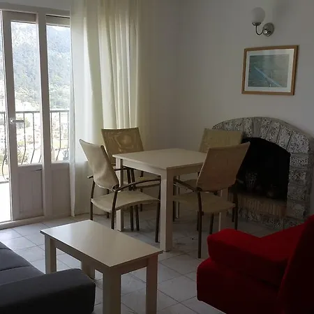 Serena Suites Ξενοδοχείο με διαμερίσματα 3*