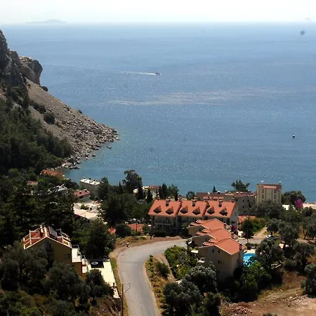 Serena Suites Μαρμαρίς