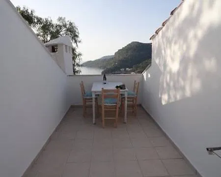 Serena Suites Μαρμαρίς