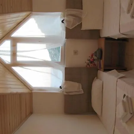 Serena Suites Ξενοδοχείο με διαμερίσματα Μαρμαρίς